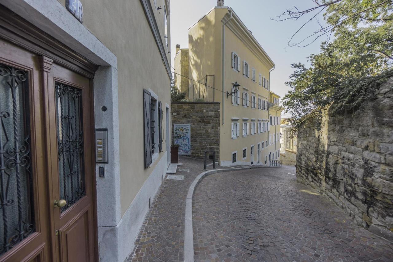 Monte 21 - San Giusto Apartment Trieste Ngoại thất bức ảnh